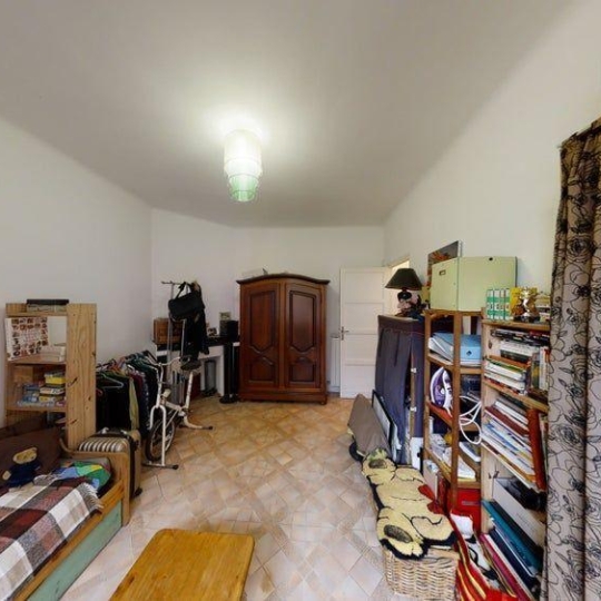  CGRE - COMMANDRE GUILLAUME REAL ESTATE : Apartment | NIMES (30000) | 51 m2 | 580 € 