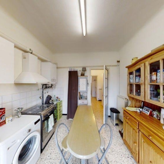  CGRE - COMMANDRE GUILLAUME REAL ESTATE : Apartment | NIMES (30000) | 51 m2 | 580 € 